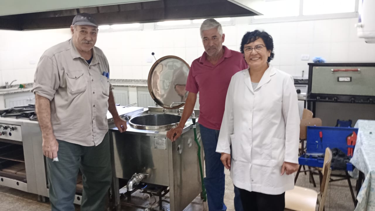 Escuela 238 LA CARRERA - FRAY M.  ESQUIU